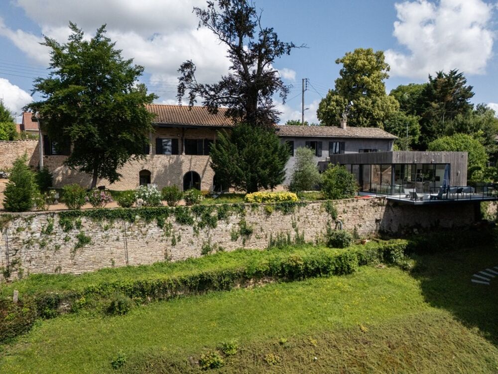 Maison à vendre 9 pièces MACON (71)