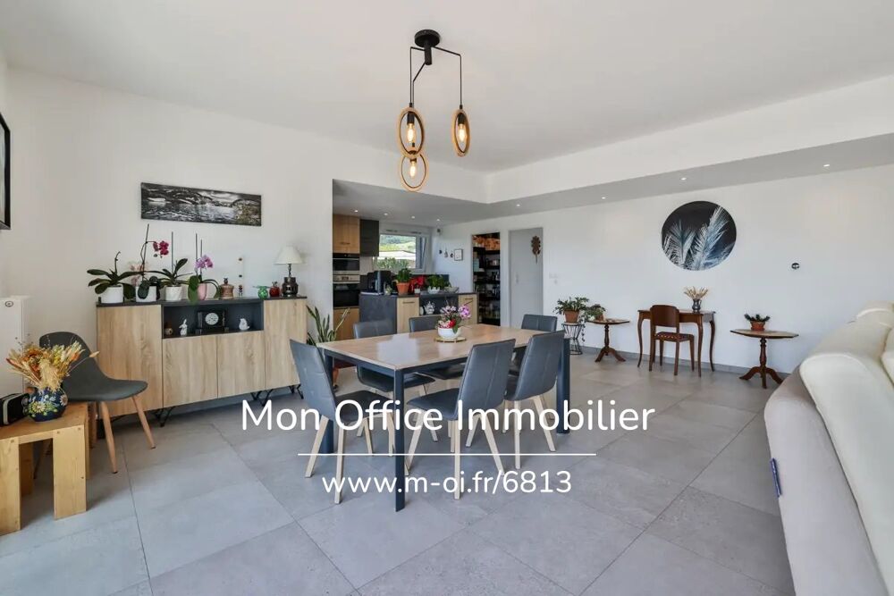 Référence : 6813-ANB. - Appartement T4 en attique avec terrasse de 90m2, garage, cave et 2 places de parking