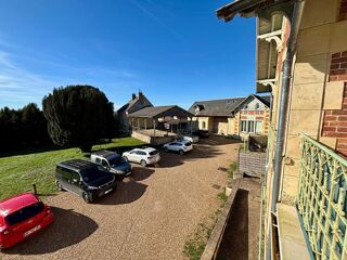  Immeuble à vendre 15 + pièces 700 m²