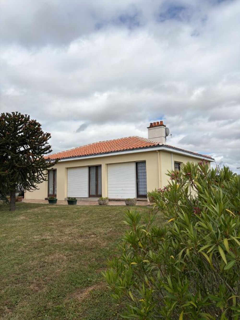 Vente Maison Maison Saint Jean De Beugne 5 pièce(s) 100.58 m2 Saint jean de beugne