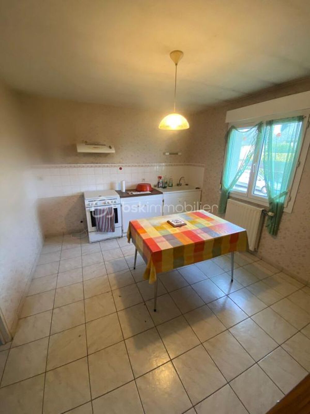 PAVILLON SUR SOUS SOL QUARTIER ALOUETTE