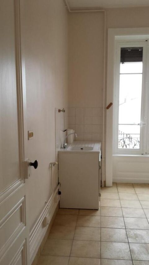  Appartement � louer 2 pi�ces 50 m�