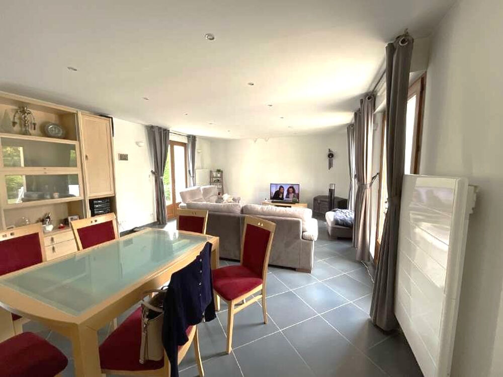 Vente Maison Houdan 7 mn / Gambais 4 mn / Maison d'architecte 182 m2 / 4 chambres Houdan