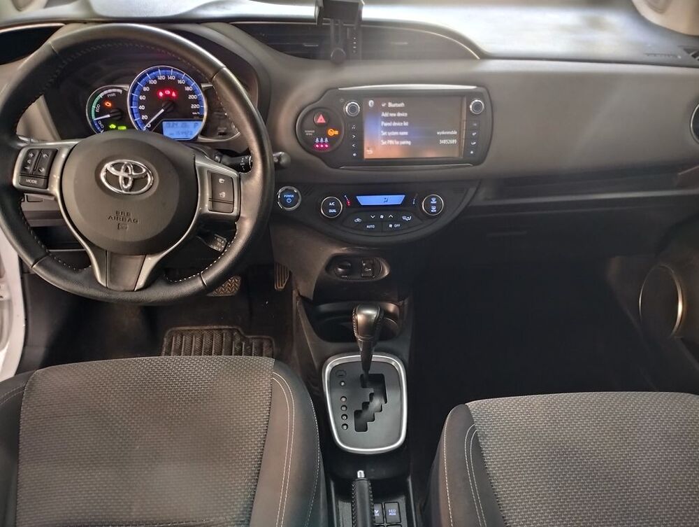 Yaris HYBRIDE 100H DYNAMIC BA 5P 2015 occasion 06640 Saint-Jeannet