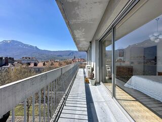  Appartement à vendre 6 pièces 148 m²