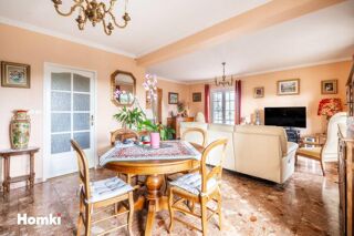  Villa � vendre 6 pi�ces 166 m�