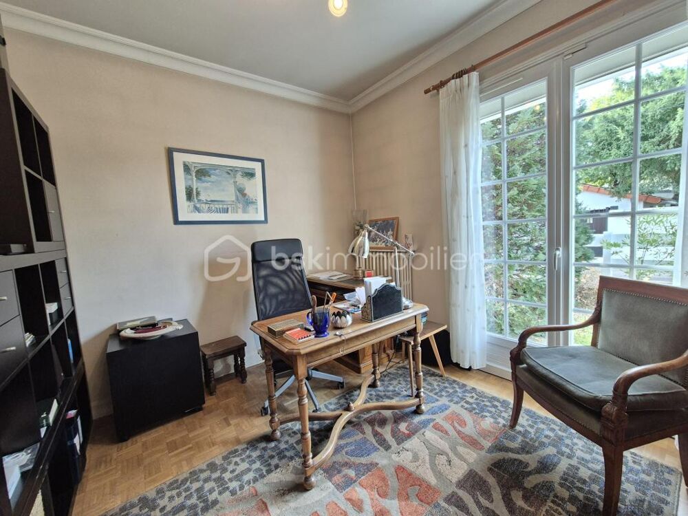 à vendre  Propriété/château Saint-Maur-des-Fossés (94100)