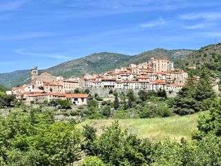  Propri�t�/ch�teau � vendre 8 pi�ces 148 m�