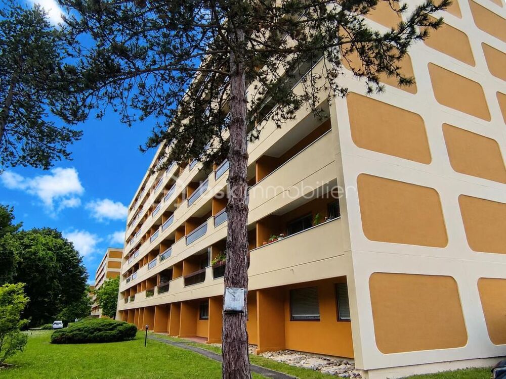 TALENCE - T3 avec balcons et stationnement - résidence sécurisée