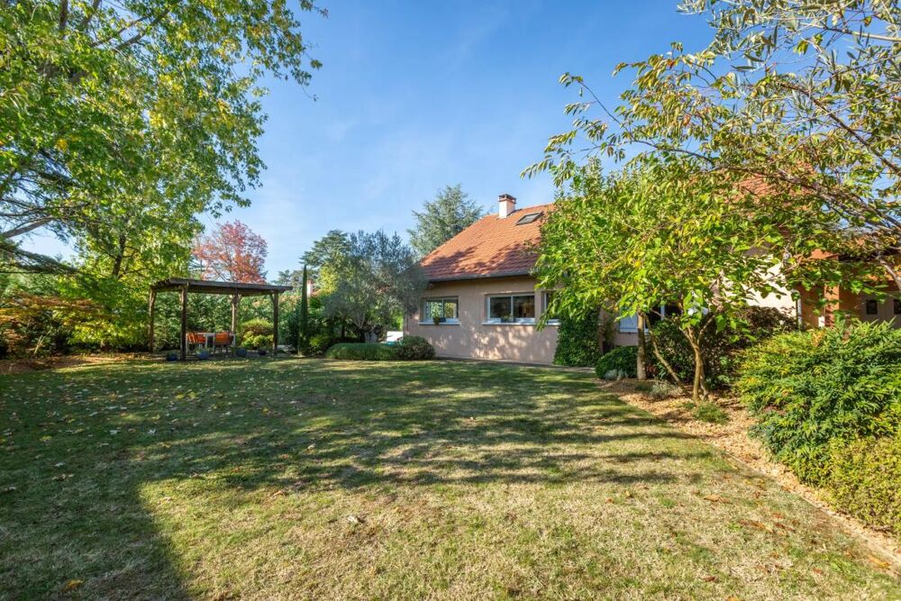à vendre  Maison La Tour-de-Salvagny (69890)