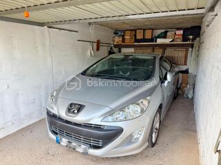  Parking / Garage à vendre 16 m²