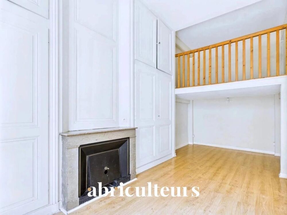 Vente Appartement T2 bis de charme 71 m² lumineux avec mezzanine, à rénover en vente Quartier prisé d'Ainay, Lyon 2? (69002) Lyon 2