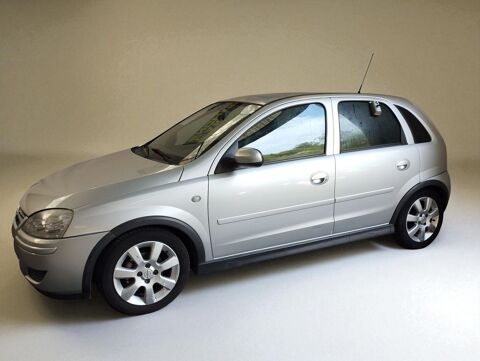 Opel corsa 1.0 TWINPORT 60 FIRST