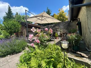  Maison  vendre 7 pices 195 m