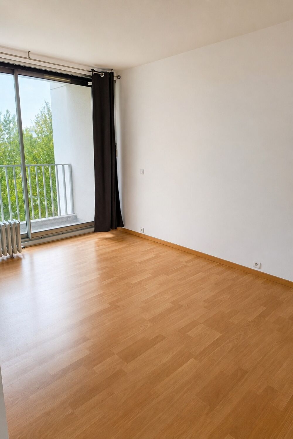 Roubaix  Appartement loué de 99 m²  4 chambres avec balcon