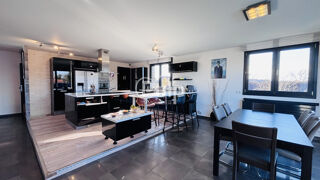  Maison  vendre 6 pices 197 m