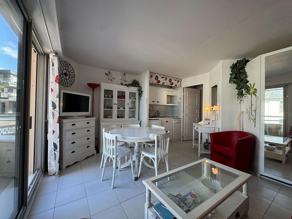 Studio , Pornichet , place de stationnement couverte