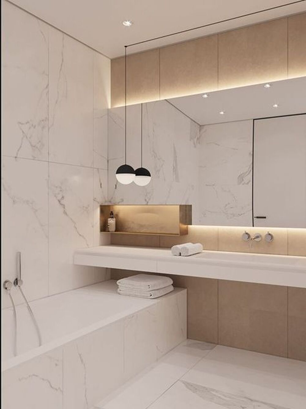 2 PIÈCES de 43m² + UN BALCON - ANTIBES