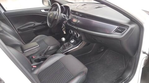 Giulietta 2.0 JTDm 140 Distinctive 2012 occasion 38780 Pont Eveque