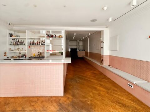 Rue Legendre, une tr&egrave;s belle boutique disponible imm&eacute;diatement en location pure 6468 75017 Paris