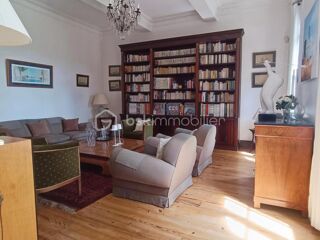  H�tel Particulier � vendre 7 pi�ces 210 m�