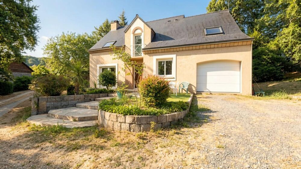 Maison 5 pièces 130 m² · à Bourg des Comptes · 130 m² · 324 500 €