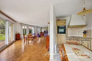  Appartement à vendre 6 pièces 167 m²