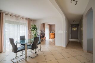  Maison à vendre 6 pièces 131 m²