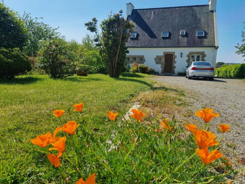 Vente Maison Maison rénovée 130 m² + 46 m² de dépendances, 4 chambres, Jardin, Garage & atelier La foret fouesnant