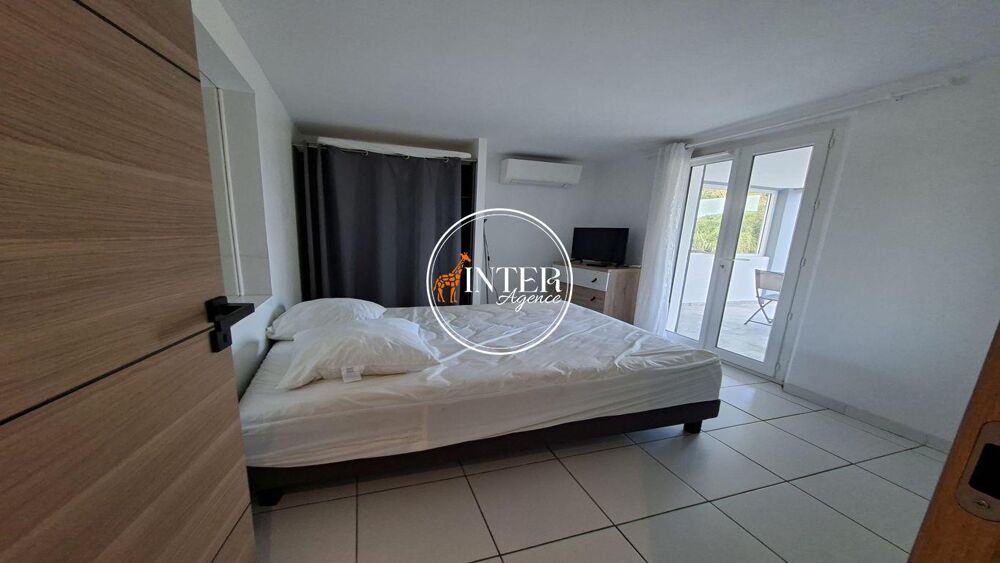 � vendre  Villa Roquebrune-sur-Argens (83520)