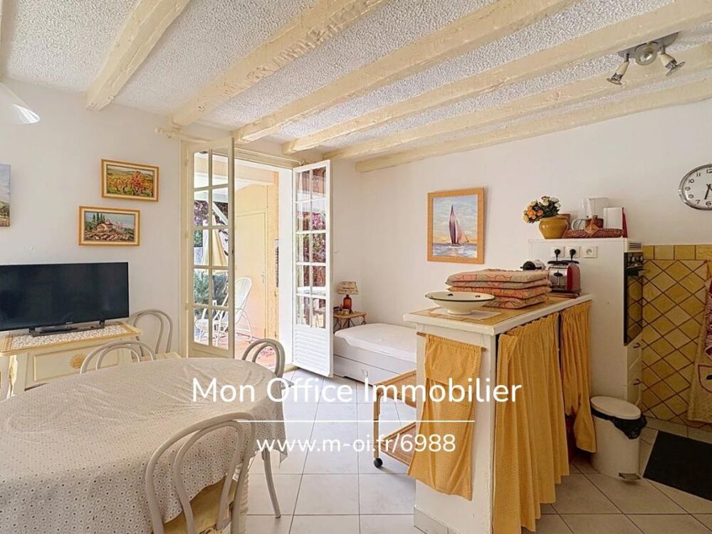Vente Maison Référence : 6988-LES. - MAISON À RAFRAICHIR VUE COLLINES AVEC JARDIN ET PARKING À CAVALAIRE SUR MER Cavalaire sur mer
