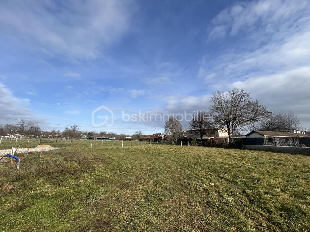 Vente Terrain Terrain VIABILISÉ plat à bâtir d'environ 585 m² à Sillans (38590) – Dernier lot disponible Sillans