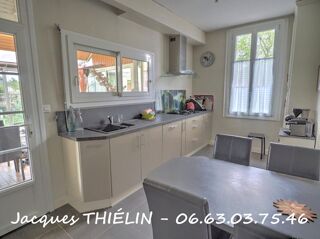  Maison � vendre 8 pi�ces 198 m�