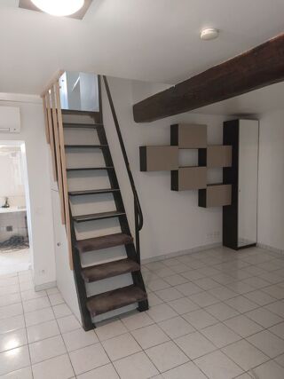  Appartement à louer 2 pièces 48 m²