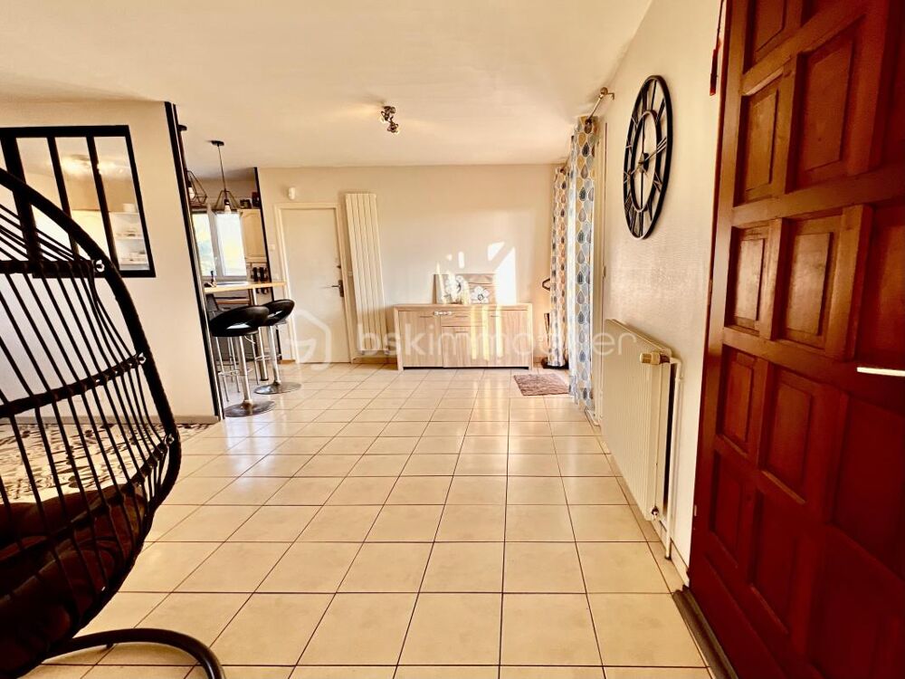 Maison familiale 113 m2 dans un environnement calme, avec grand jardin  Villedieu-du-Clain