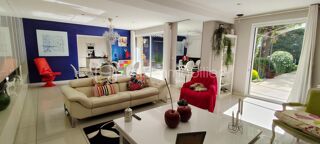  Maison à vendre 10 pièces 277 m²