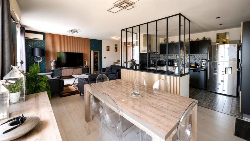 Maison de 6 pièces de 140 m² à Villeurbanne