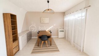  Immeuble � vendre 9 pi�ces 255 m�