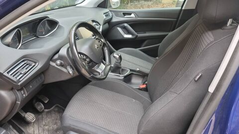 308 II 1.2 PureTech 110 Allure - Entretien constructeur 2018 occasion 69300 Caluire Et Cuire