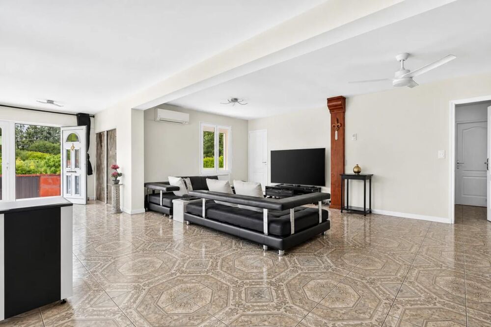 Vente Maison Maison de 10 pièces de 285 m² à Ventabren Ventabren