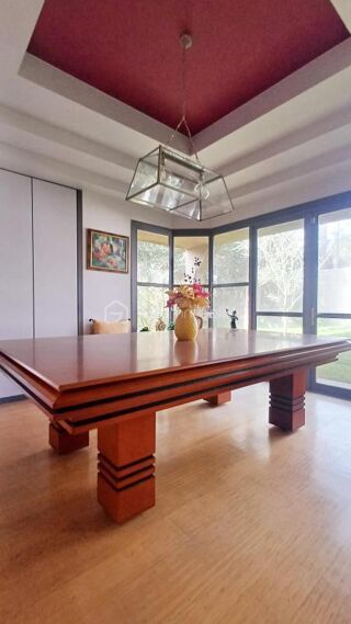  Villa � vendre 8 pi�ces 245 m�