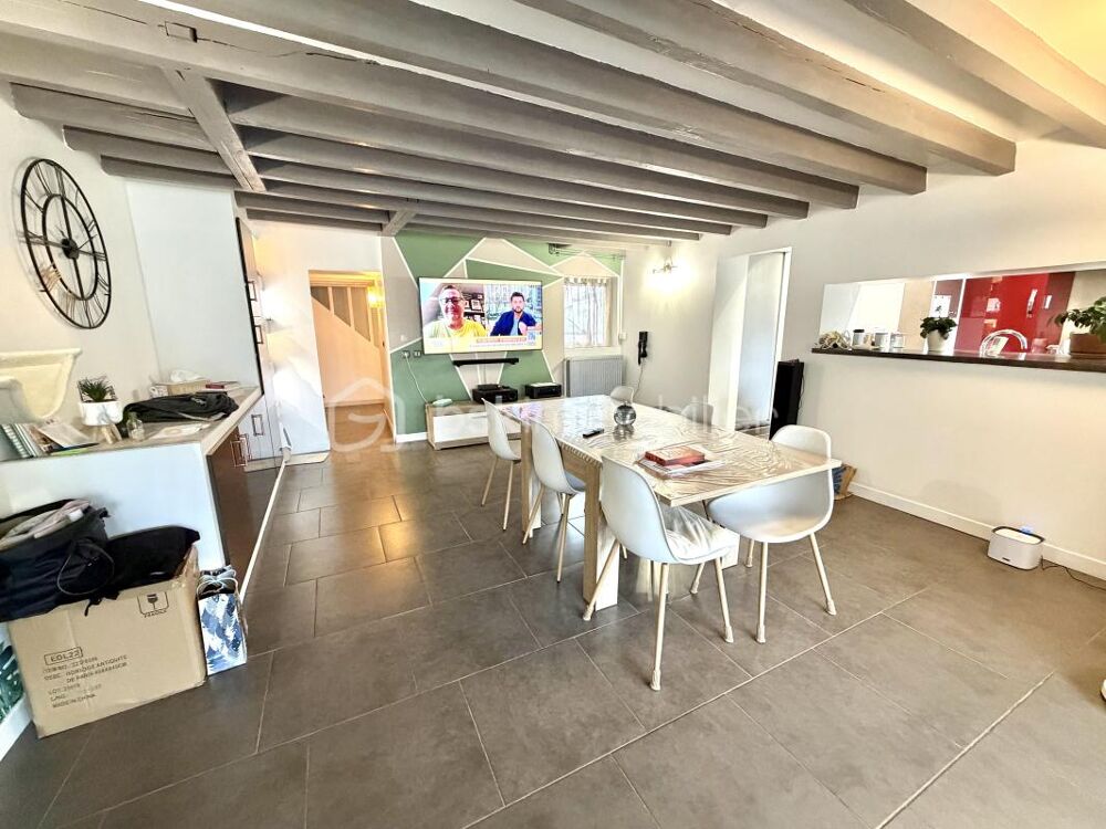 Vente Maison Maison à Oissel 76350 - 3/4 chambres, jardin, stationnements, superbe pièce de vie ! Oissel