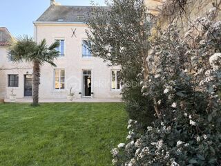  Propriété/château à vendre 8 pièces 256 m² Lucon