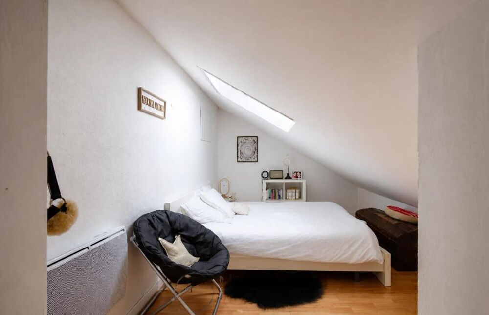 Maison de 8 pièces de 140 m² située à Four