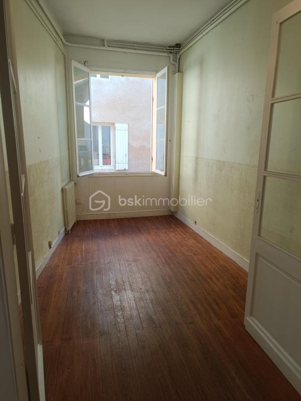 Vente Immeuble Maison de caractère de 245 m² avec toit-terrasse, garage et local commercial – Saint-Christoly-de-Blaye Saint christoly de blaye