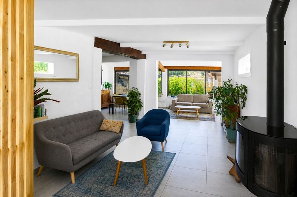 À vendre Maison T4 de 116 m² avec terrasse et piscine aux PENNES MIRABEAU - Les Cadeneaux/Les Bouroumettes