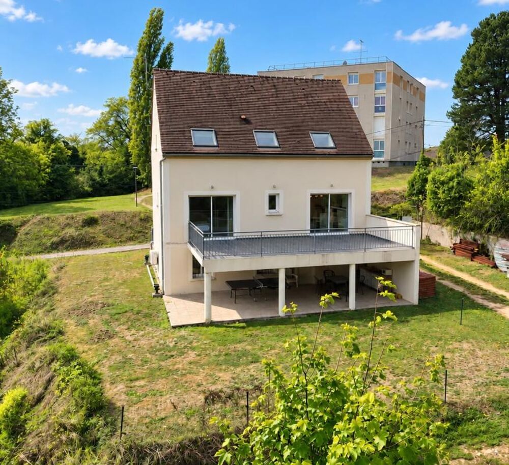 Vente Maison Maison Crepy En Valois 6 pièce(s) 155 m2 Crepy en valois