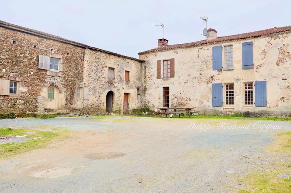 A Vendre MERVENT propriete de 245M2