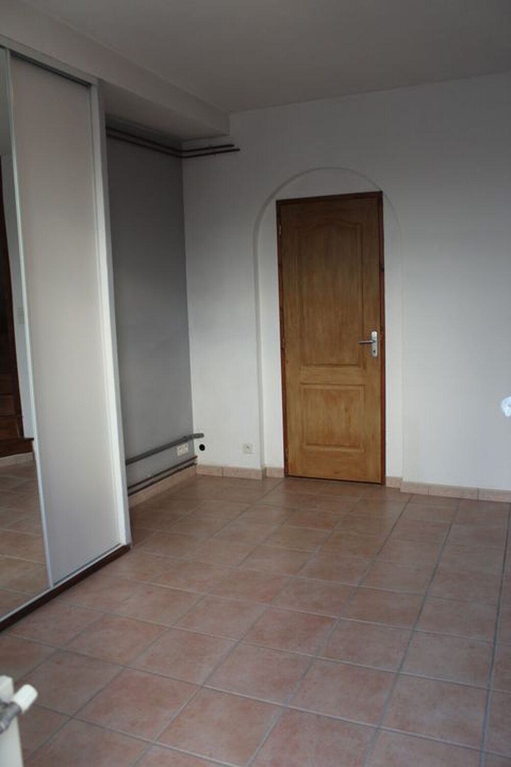 Location Maison Maison de 55m2 à louer sur Pont-de-l'Arche Pont de l arche