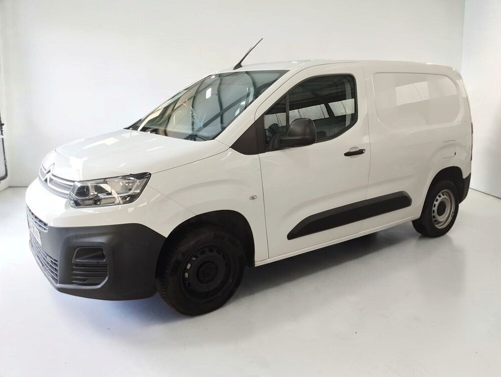 Berlingo M 650 1.5 BLUEHDI 100 STE CLUB 2022 occasion 06640 Saint-Jeannet